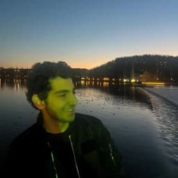 Deniz İ.